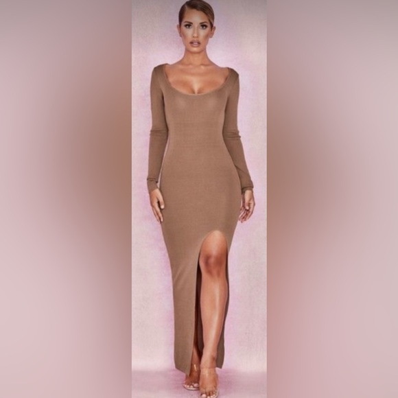 House of CB Dresses & Skirts - •House of CB Maxi Dress •Size: Small •Color: Beige/Camel